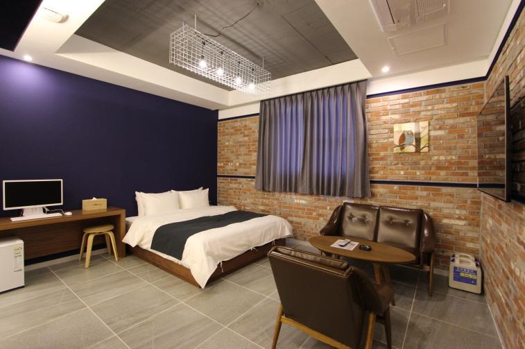 Instar Tourist Hotel Тэгу Экстерьер фото