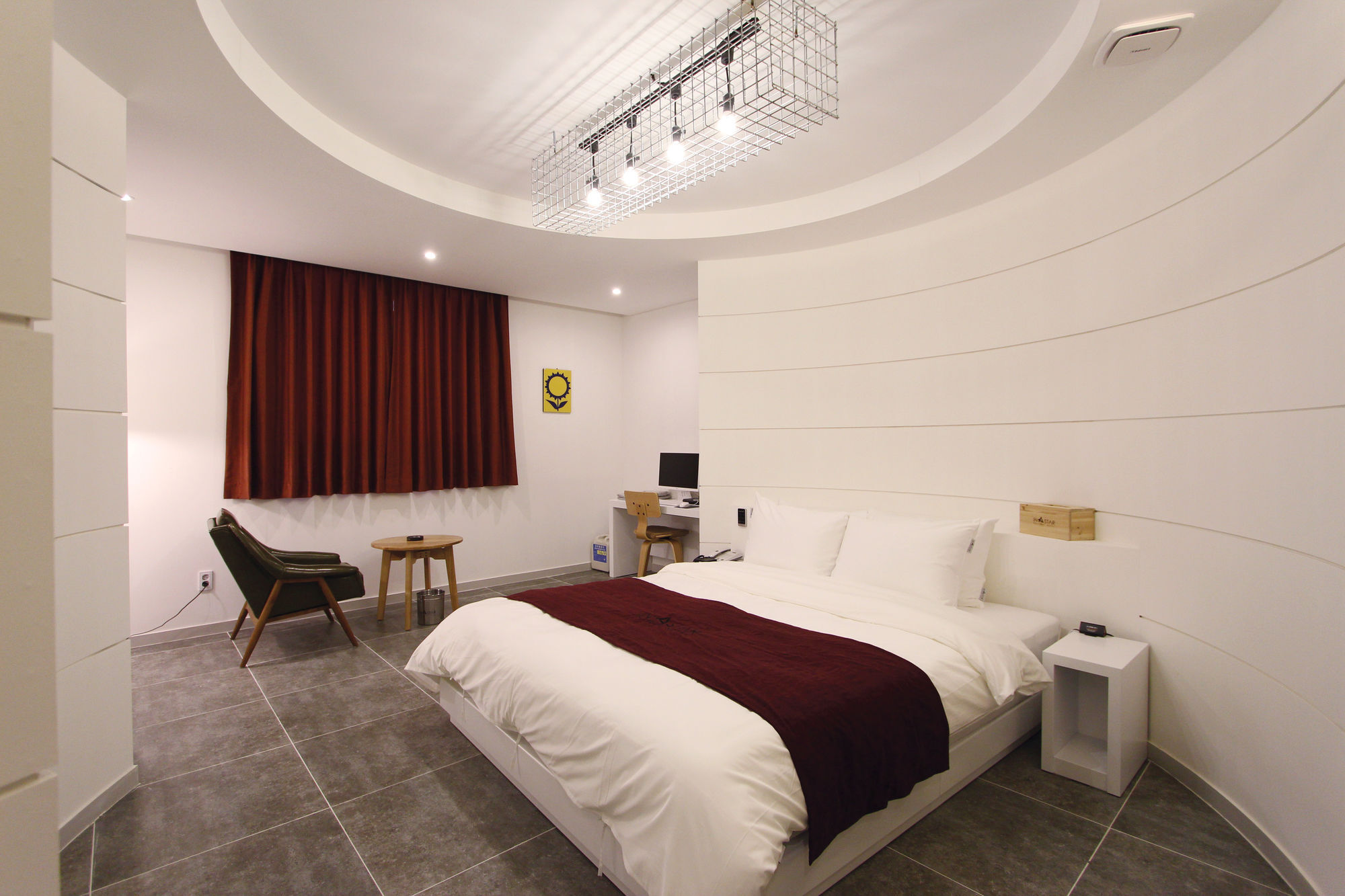 Instar Tourist Hotel Тэгу Экстерьер фото