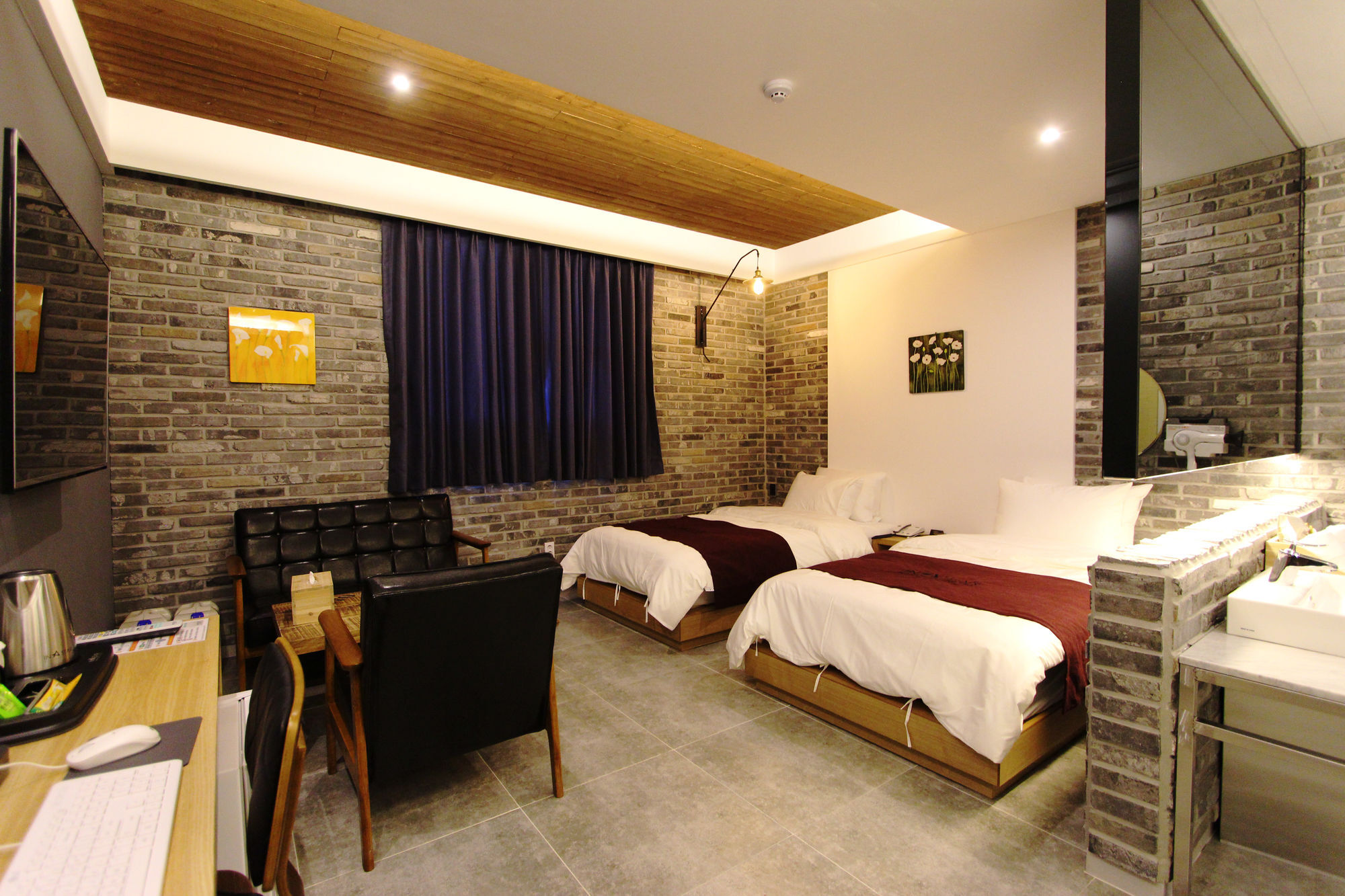 Instar Tourist Hotel Тэгу Экстерьер фото