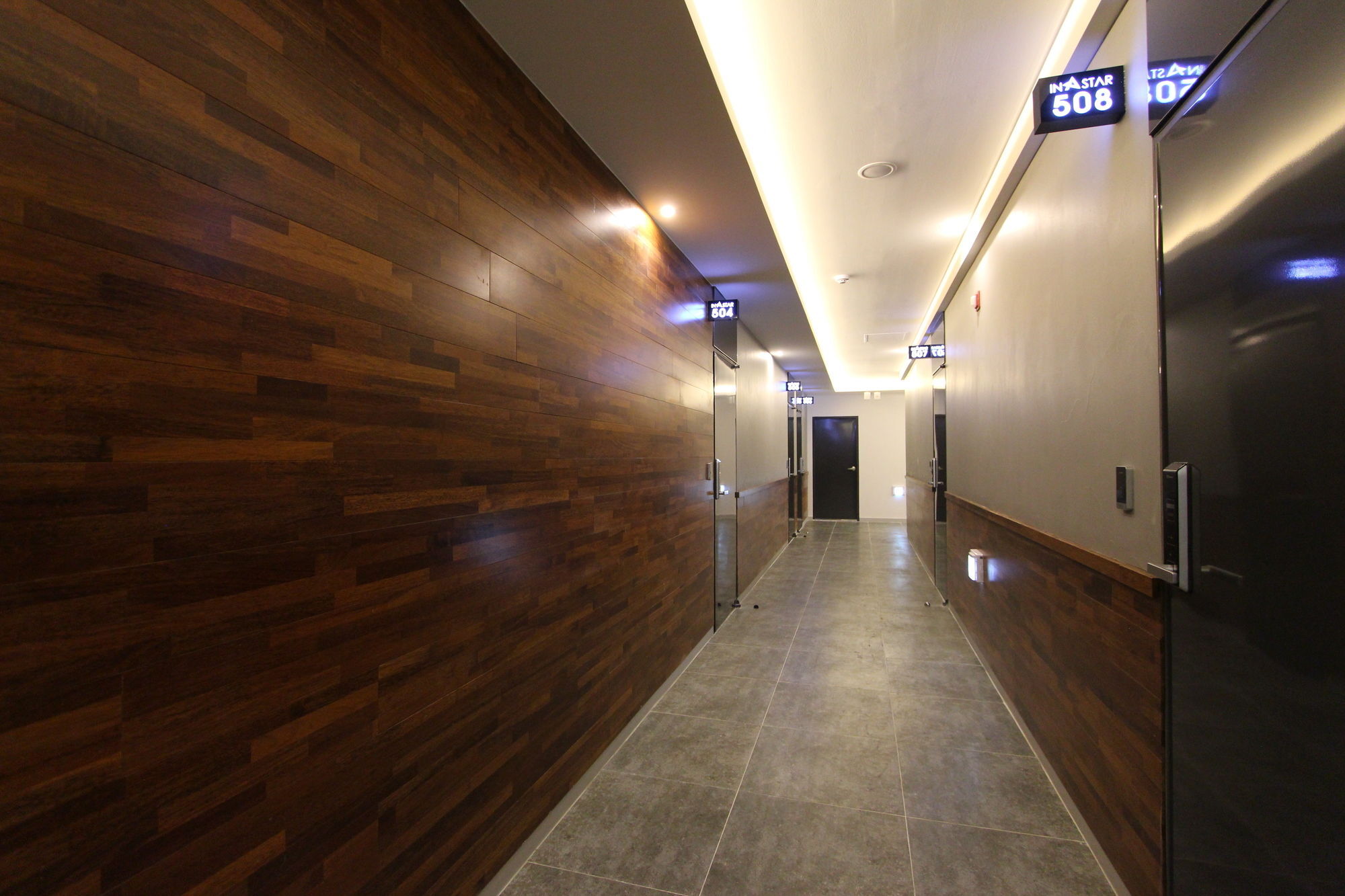 Instar Tourist Hotel Тэгу Экстерьер фото