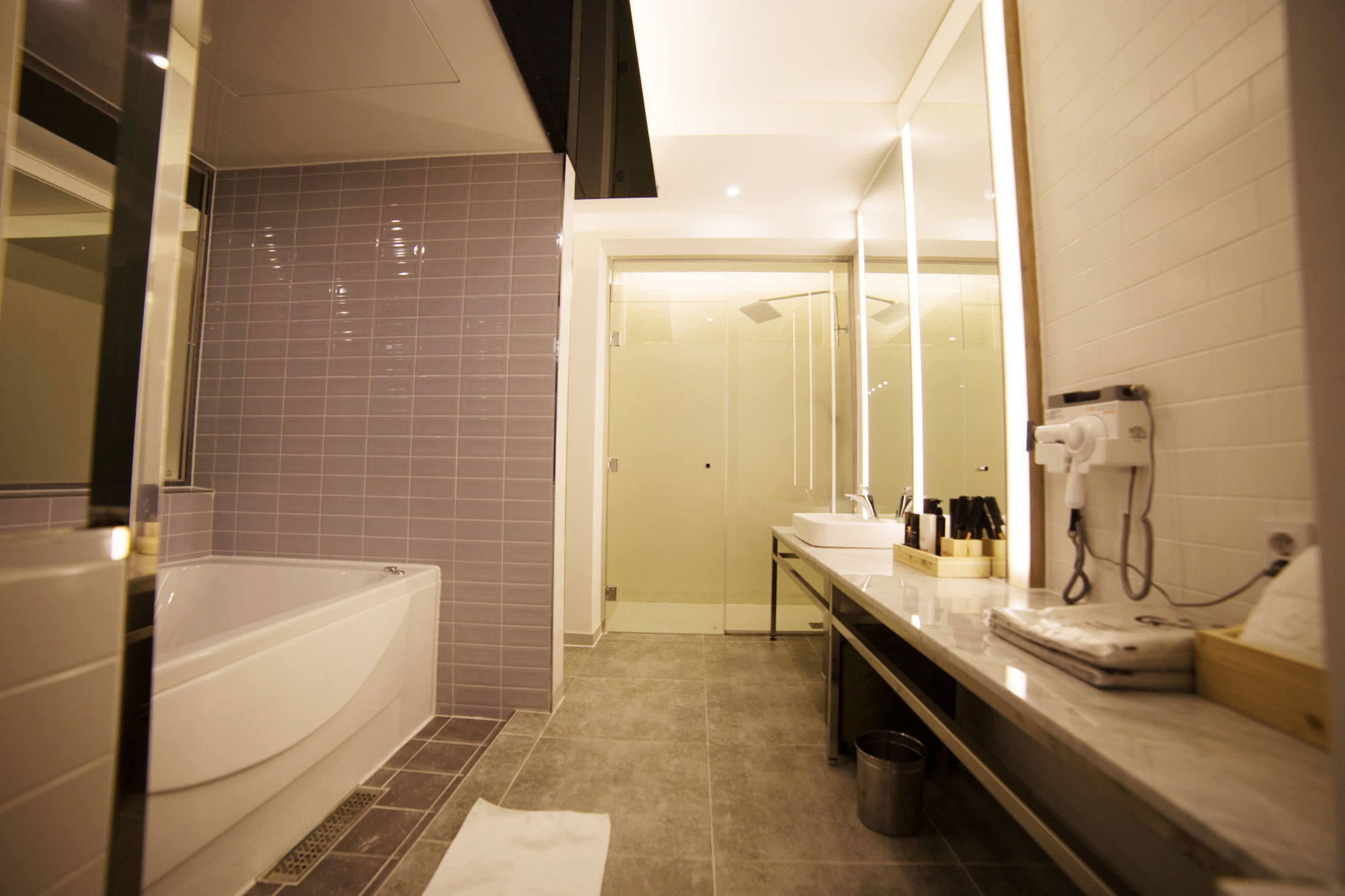 Instar Tourist Hotel Тэгу Экстерьер фото